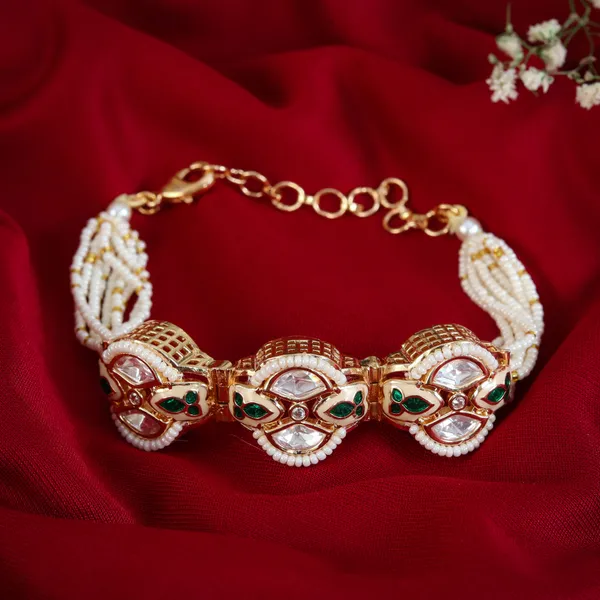 Green_White_Beautiful_Meenakari_Bracelet_For_Women