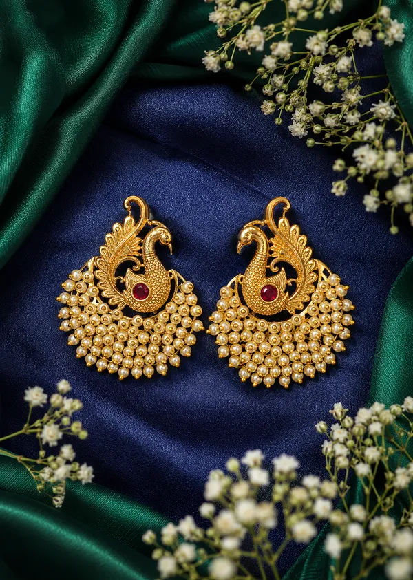 Ruby_Antique_Peacock_Pearl_Earring