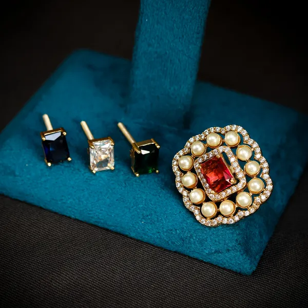 Multi_Color_Changeable_Stone_Studs