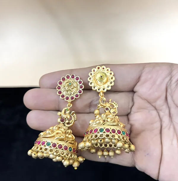 Ruby_Green_Antique_Dazzling_Gold_Plated_Jhumka