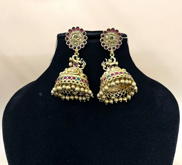 Ruby_Green_Antique_Dazzling_Gold_Plated_Jhumka