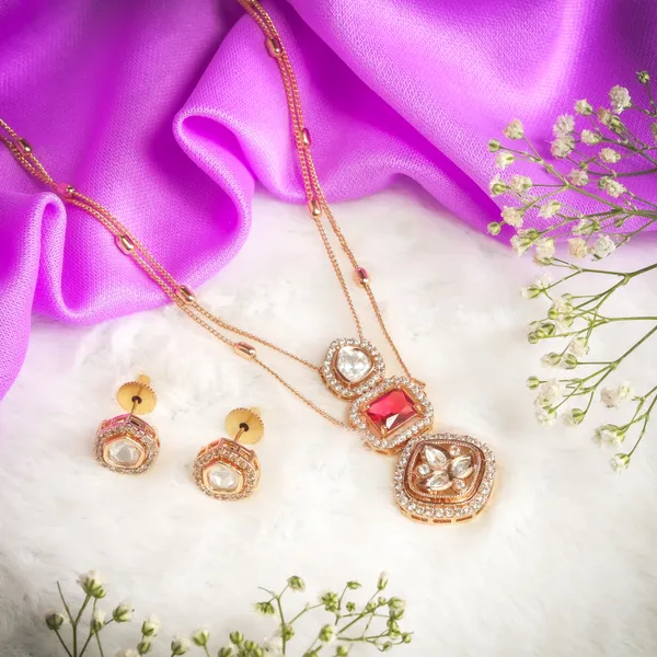 Lustrous_Chain_Set