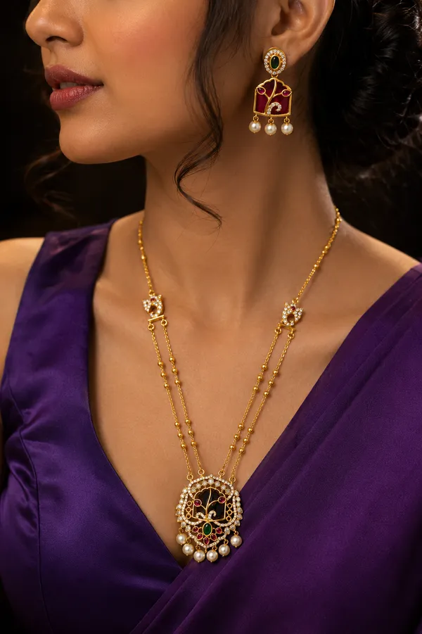 Classic_Layered_Charm