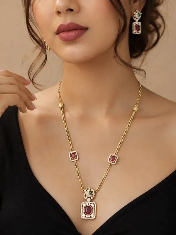 Ruby_Green_Blossom_Pendant_Set