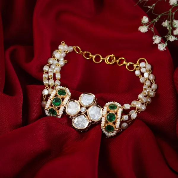 Green_White_Kundan_Green_Pearl_Chain_Bracelet