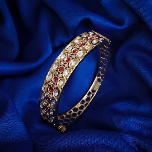 Ruby_White_Kundan_Ruby_White_Bracelet