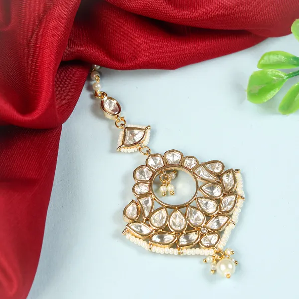 White_Kundan_Pearl_Crescent_Gold_Plated_White_Kundan_Tikka