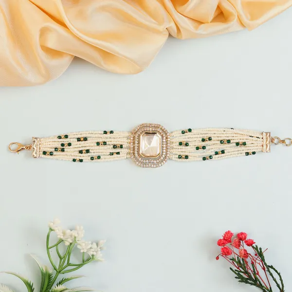 Emerald_Dream_Cuff_Kundan_Bracelet