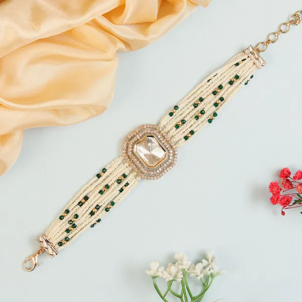 Emerald_Dream_Cuff_Kundan_Bracelet