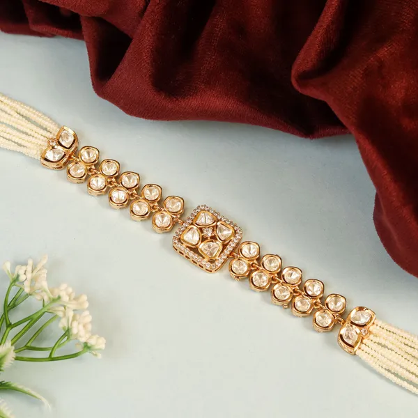 Dazzling_White_Kundan_Choker_Set