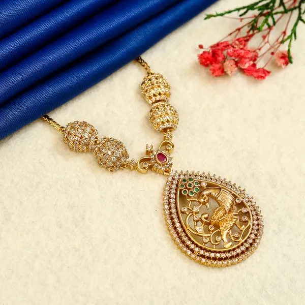 Traditional_Peacock_Design_Set