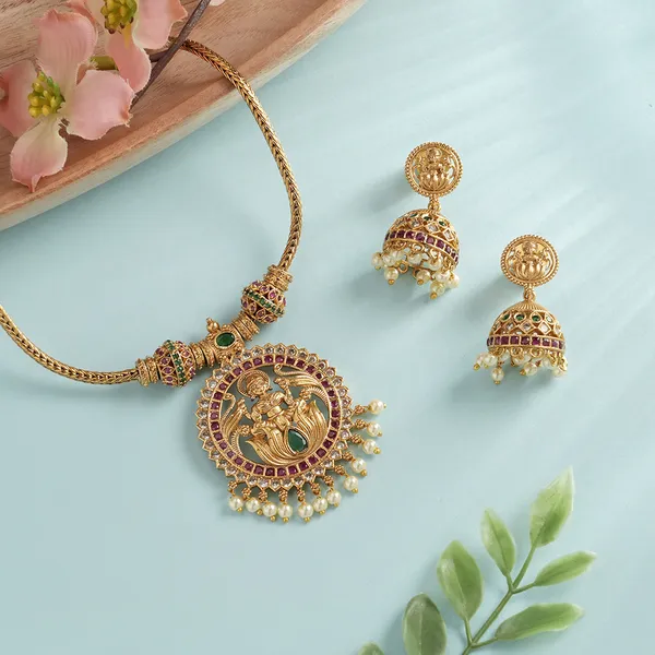 Dazzling_Necklace_set