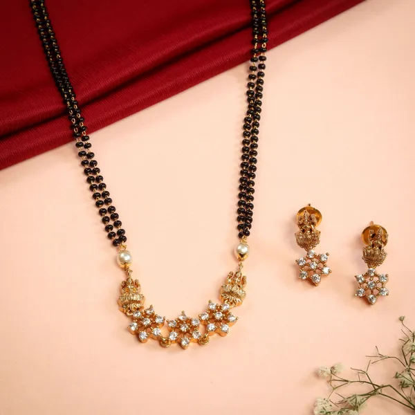 Graceful_White_Stone_Mangalsutra_Set