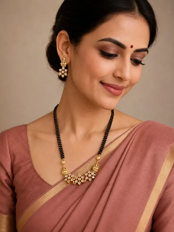 Graceful_White_Stone_Mangalsutra_Set