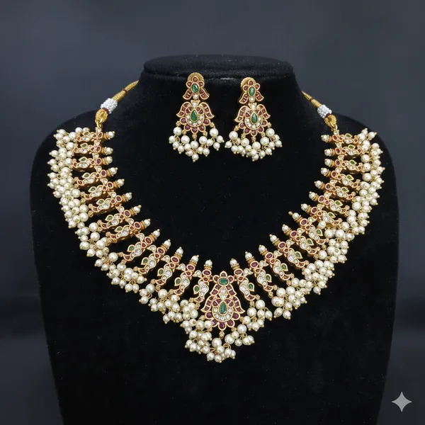 Vintage_Bridal_Heavy_Necklace_Set