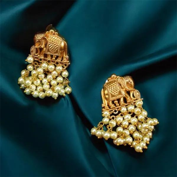 Gold_Pearl_Elegant_Gold_Pearl_Earring_Set_For_Women