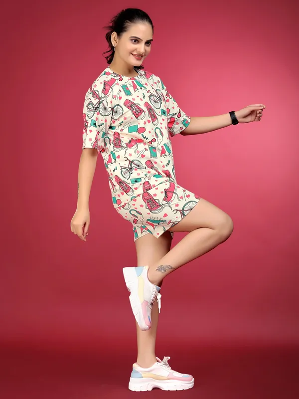Multi_Colour_Valentino_Elastane_Co-ord_Set_For_Women_|_Regular_Round_Neck_Short_Sleeve