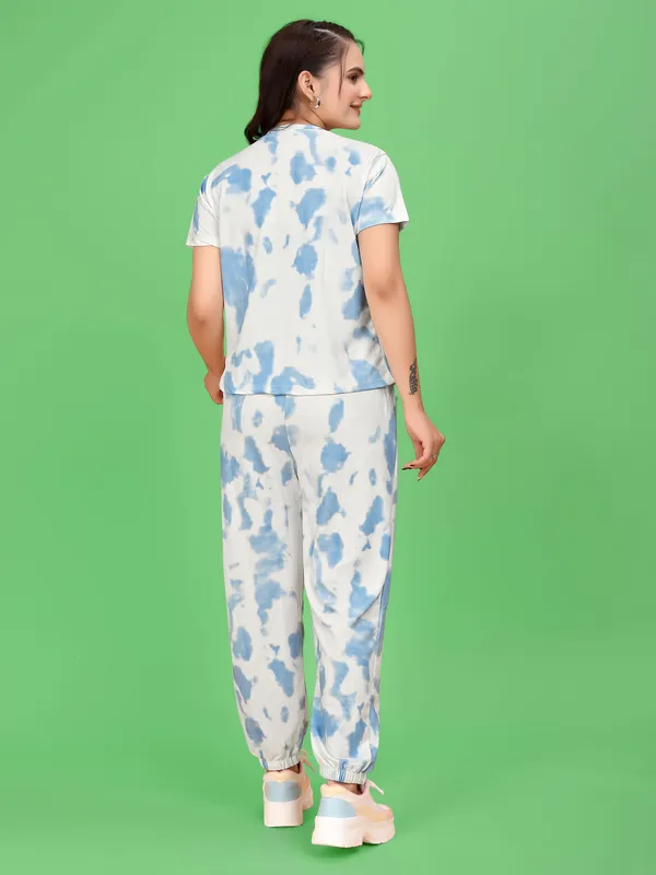 Multi_Colour_Valentino_Elastane_T-Shirt_&_Pyjamas_Set_For_Women_|_Regular_Round_Neck_Short_Sleeve