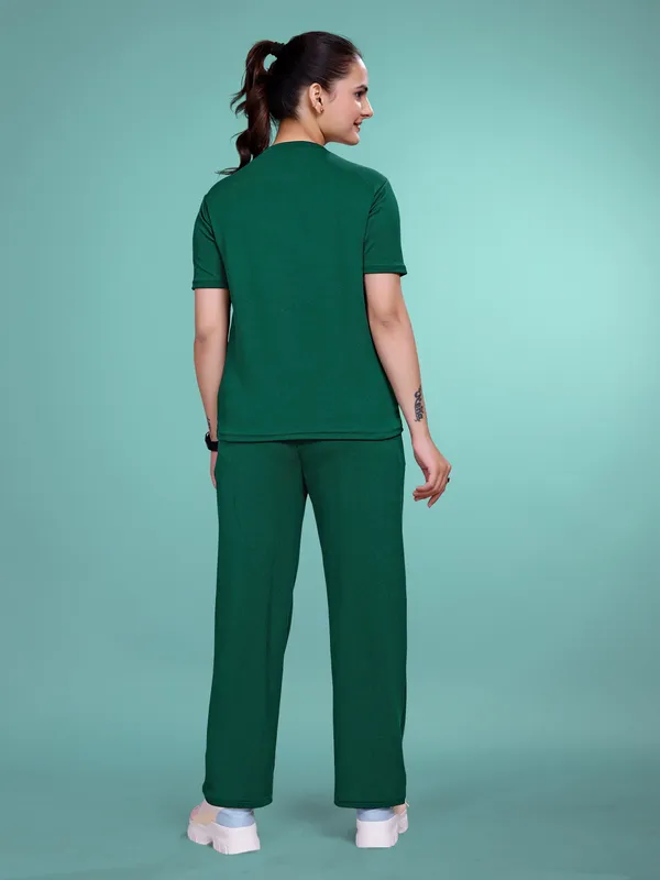 Green_Solid_Valentino_Elastane_NightSuit_Set_For_Women_|_Regular_Round_Neck_Short_Sleeve
