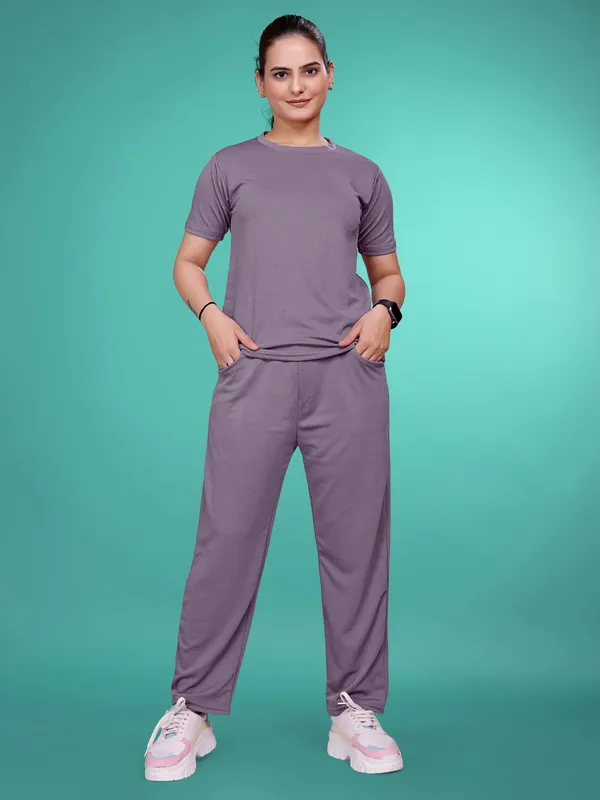 Lavender_Solid_Valentino_Elastane_NightSuit_Set_For_Women_|_Regular_Round_Neck_Short_Sleeve