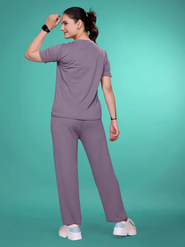 Lavender_Solid_Valentino_Elastane_NightSuit_Set_For_Women_|_Regular_Round_Neck_Short_Sleeve