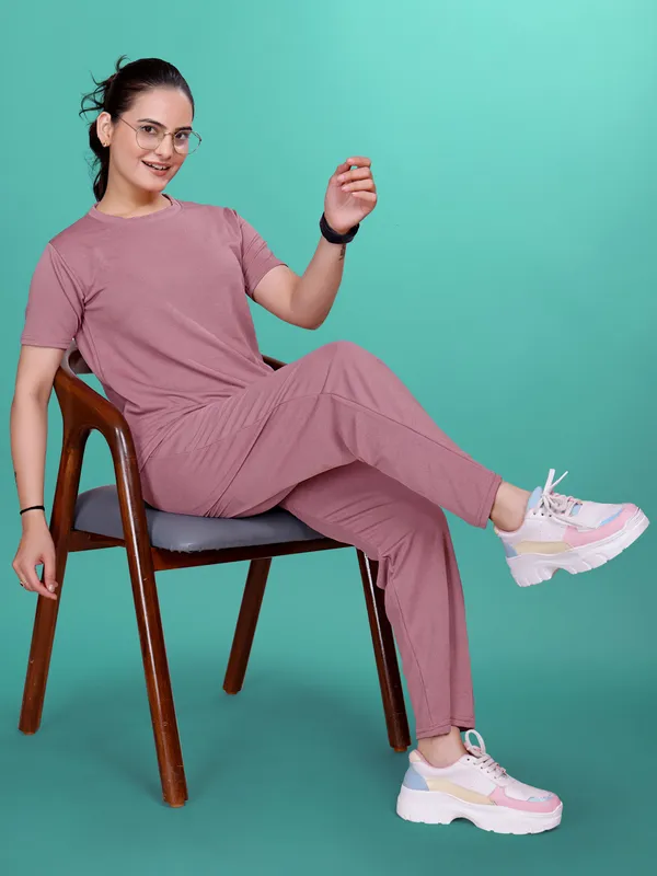 Onion_Solid_Valentino_Elastane_NightSuit_Set_For_Women_|_Regular_Round_Neck_Short_Sleeve
