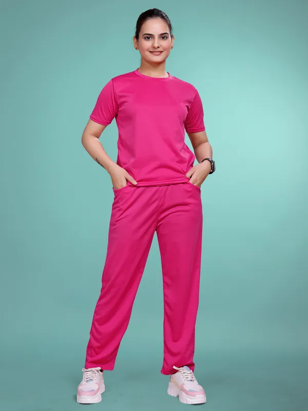Pink_Solid_Valentino_Elastane_NightSuit_Set_For_Women_|_Regular_Round_Neck_Short_Sleeve
