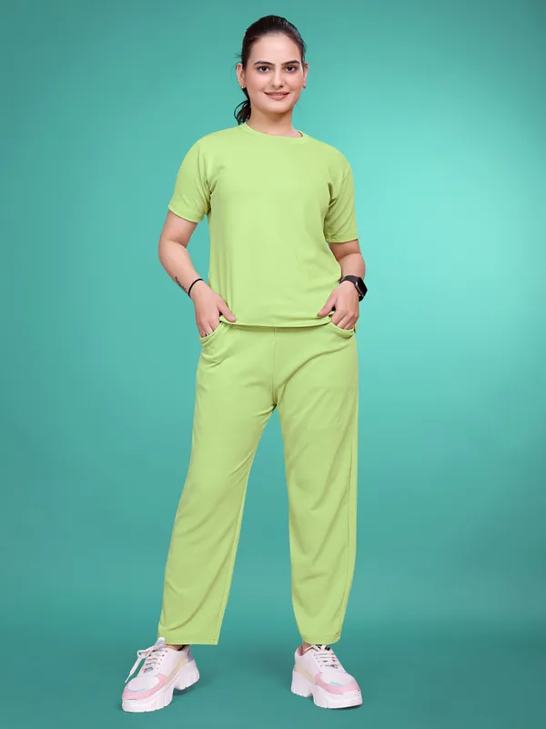 Pista_Solid_Valentino_Elastane_NightSuit_Set_For_Women_|_Regular_Round_Neck_Short_Sleeve