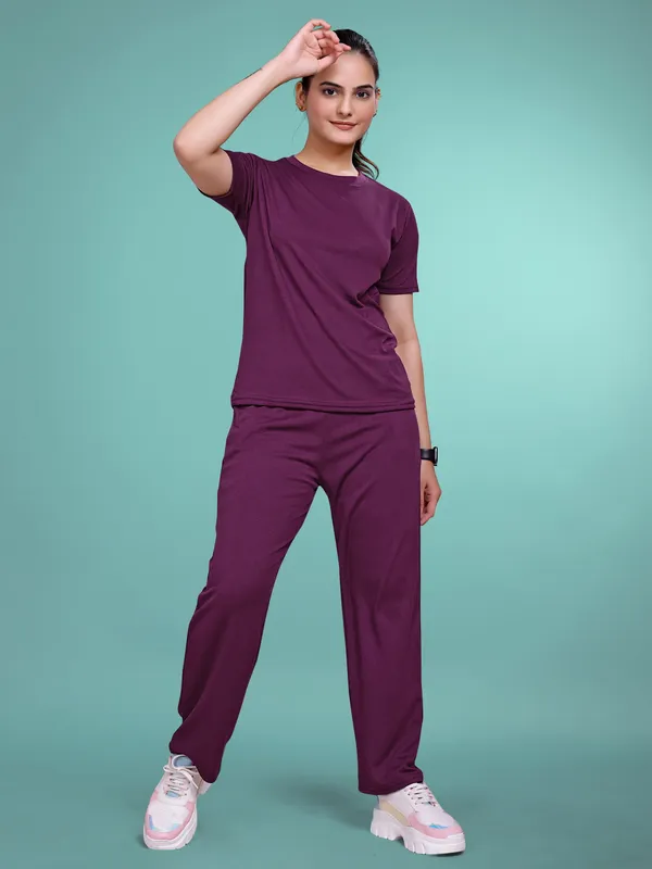 Purple_Solid_Valentino_Elastane_NightSuit_Set_For_Women_|_Regular_Round_Neck_Short_Sleeve