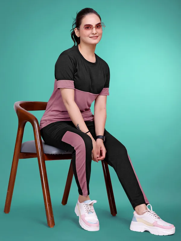 Onion_Solid_Elastane_TrackSuit_Set_For_Women_|_Regular_Round_Neck_Short_Sleeve
