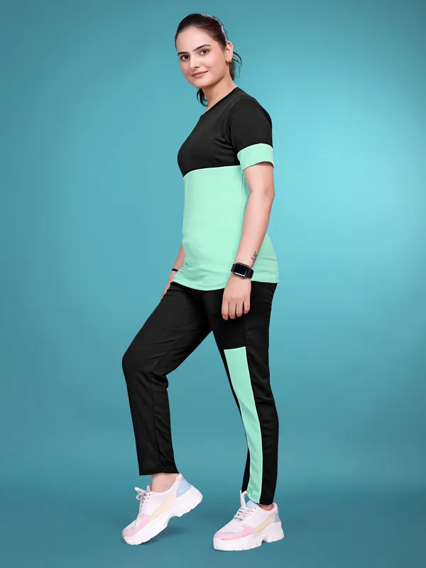 Pastle_Mint_Solid_Elastane_TrackSuit_Set_For_Women_|_Regular_Round_Neck_Short_Sleeve