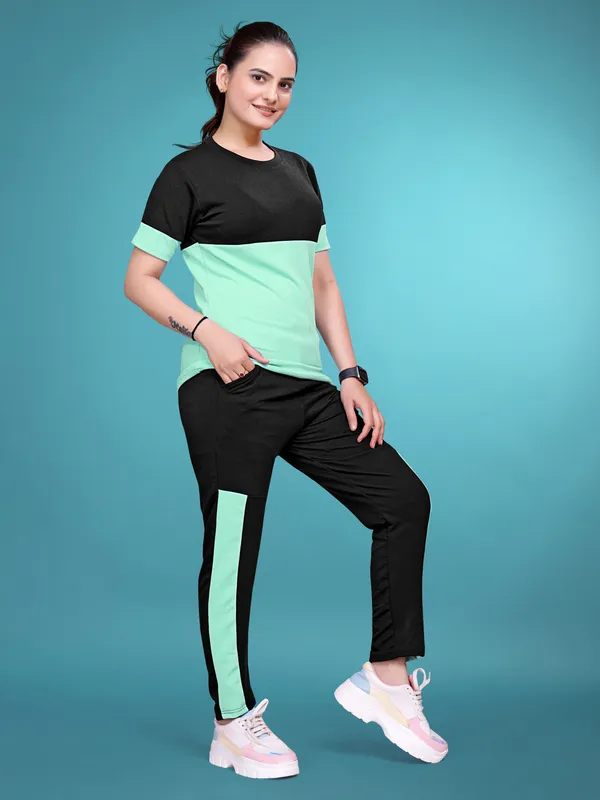 Pastle_Mint_Solid_Elastane_TrackSuit_Set_For_Women_|_Regular_Round_Neck_Short_Sleeve