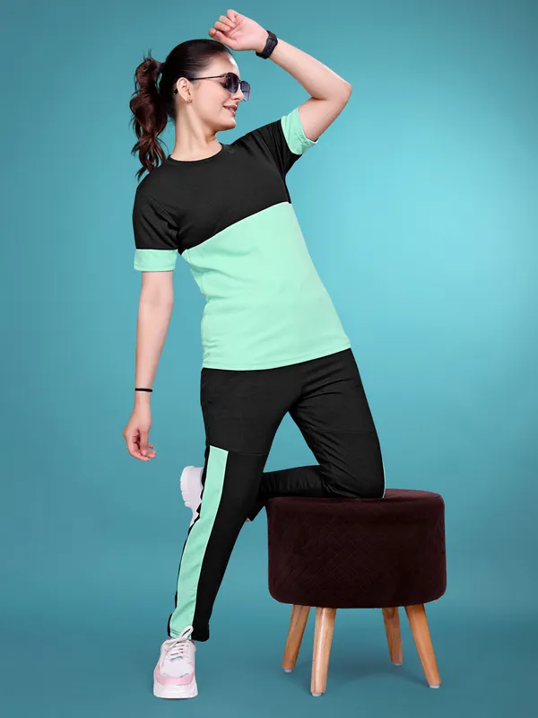 Pastle_Mint_Solid_Elastane_TrackSuit_Set_For_Women_|_Regular_Round_Neck_Short_Sleeve