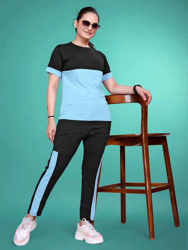 Blue_Solid_Elastane_TrackSuit_Set_For_Women_|_Regular_Round_Neck_Short_Sleeve