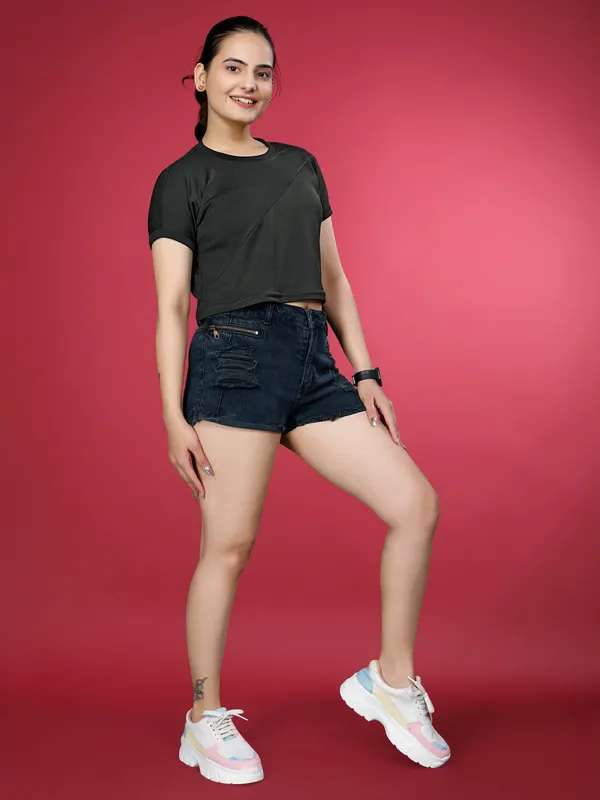 Black_Valentino_Elastane_Crop_Top_For_Women_|_Regular_Round_Neck_Short_Sleeve