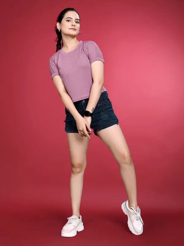 Onion_Valentino_Elastane_Crop_Top_For_Women_|_Regular_Round_Neck_Short_Sleeve
