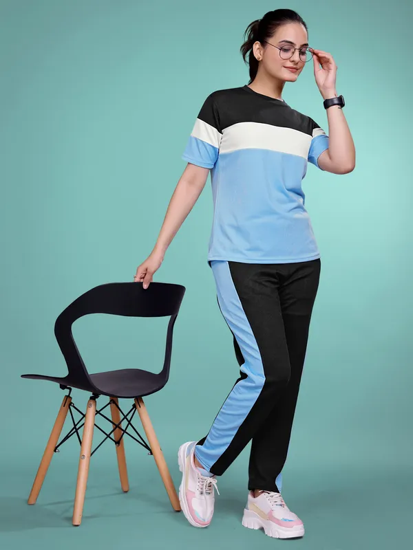 SkyBlue__Printed_Elastane_TrackSuit_Set_For_Women_|_Regular_Round_Neck_Short_Sleeve