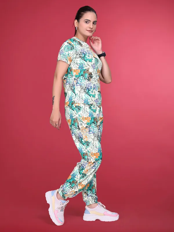 Multi_Printed_Valentino_Elastane_NightSuit_Set_For_Women_|_Regular_Round_Neck_Short_Sleeve