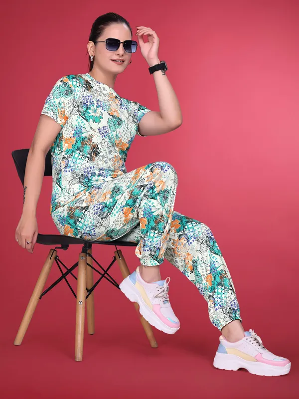 Multi_Printed_Valentino_Elastane_NightSuit_Set_For_Women_|_Regular_Round_Neck_Short_Sleeve