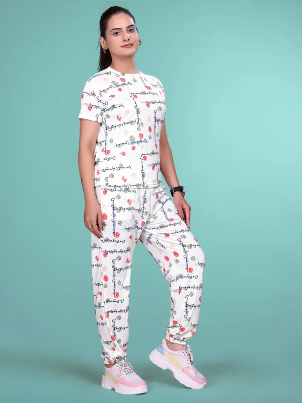 Multi_Printed_Valentino_Elastane_NightSuit_Set_For_Women_|_Regular_Round_Neck_Short_Sleeve