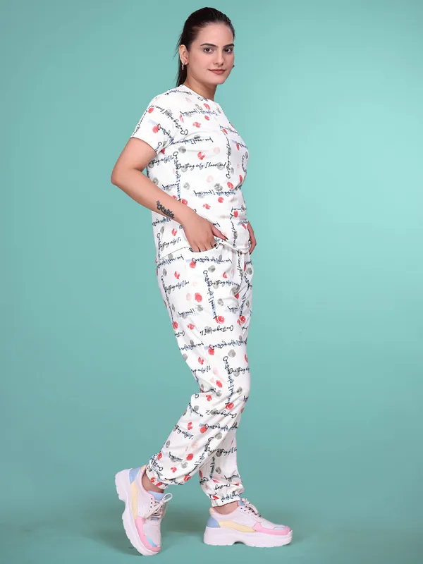 Multi_Printed_Valentino_Elastane_NightSuit_Set_For_Women_|_Regular_Round_Neck_Short_Sleeve
