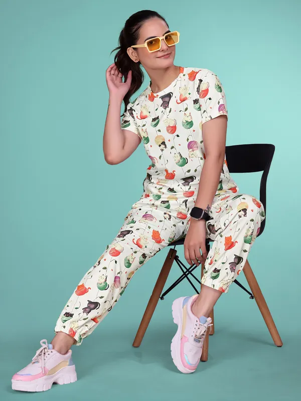 Multi_Printed_Valentino_Elastane_NightSuit_Set_For_Women_|_Regular_Round_Neck_Short_Sleeve
