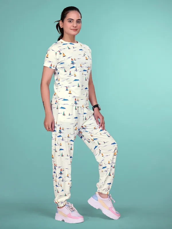 White_Printed_Valentino_Elastane_NightSuit_Set_For_Women_|_Regular_Round_Neck_Short_Sleeve