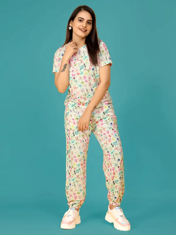 Multi_Colour_Valentino_Elastane_T-Shirt_&_Pyjamas_Set_For_Women_|_Regular_Round_Neck_Short_Sleeve