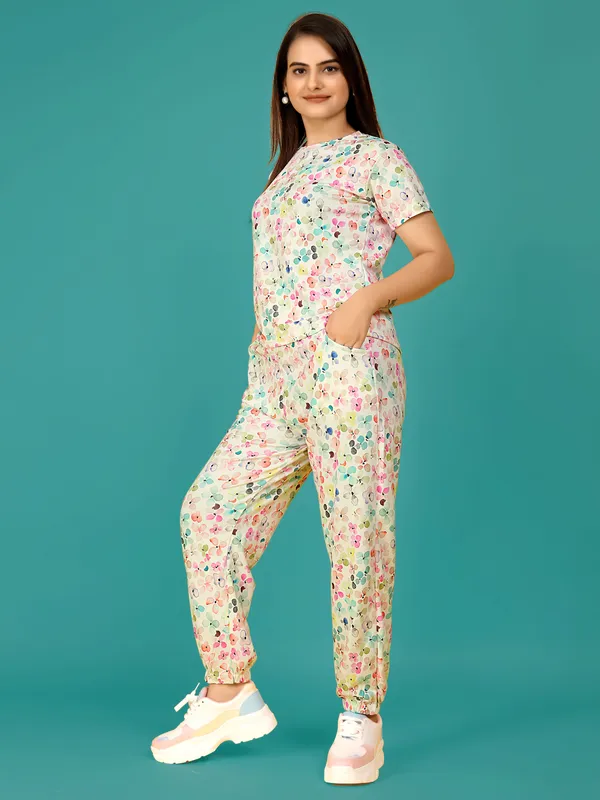 Multi_Colour_Valentino_Elastane_T-Shirt_&_Pyjamas_Set_For_Women_|_Regular_Round_Neck_Short_Sleeve