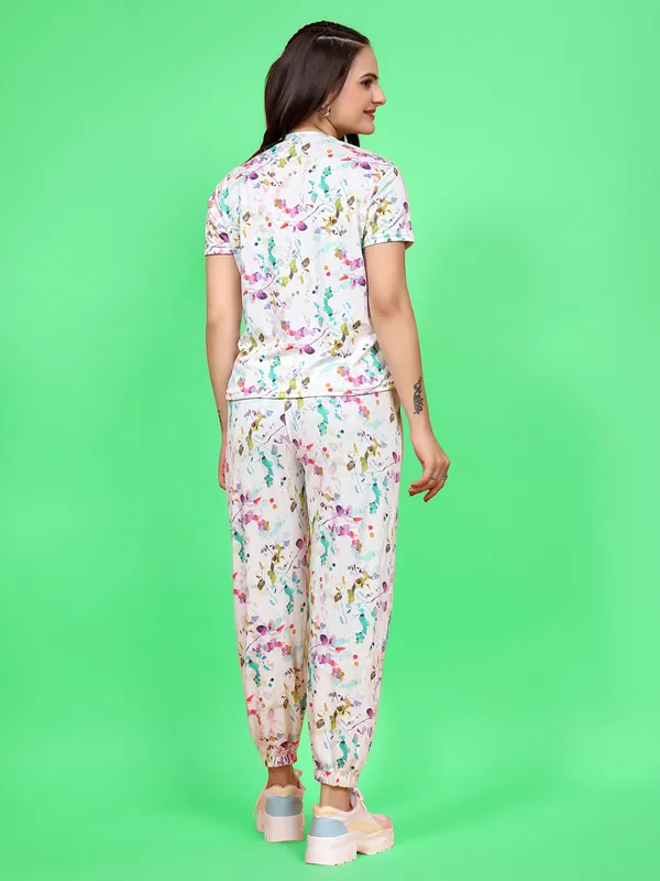 Multi_Colour_Valentino_Elastane_T-Shirt_&_Pyjamas_Set_For_Women_|_Regular_Round_Neck_Short_Sleeve