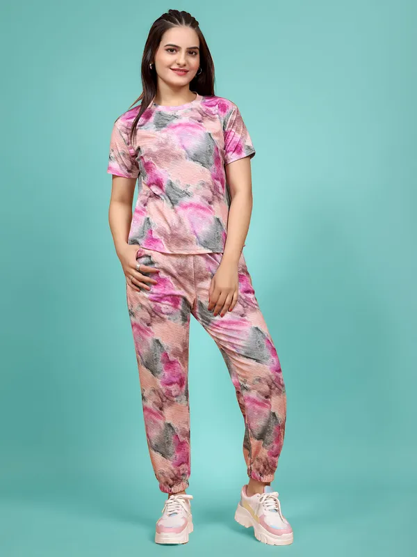 Pink_Printed_T-Shirt_&_Pyjamas_Set_For_Women_|_Regular_Round_Neck_Short_Sleeve