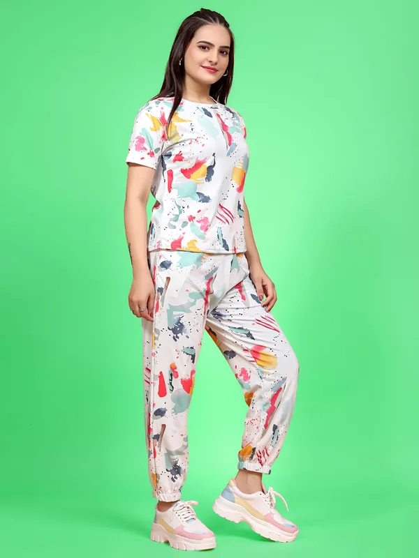 Multi_Colour_Valentino_Elastane_T-Shirt_&_Pyjamas_Set_For_Women_|_Regular_Round_Neck_Short_Sleeve