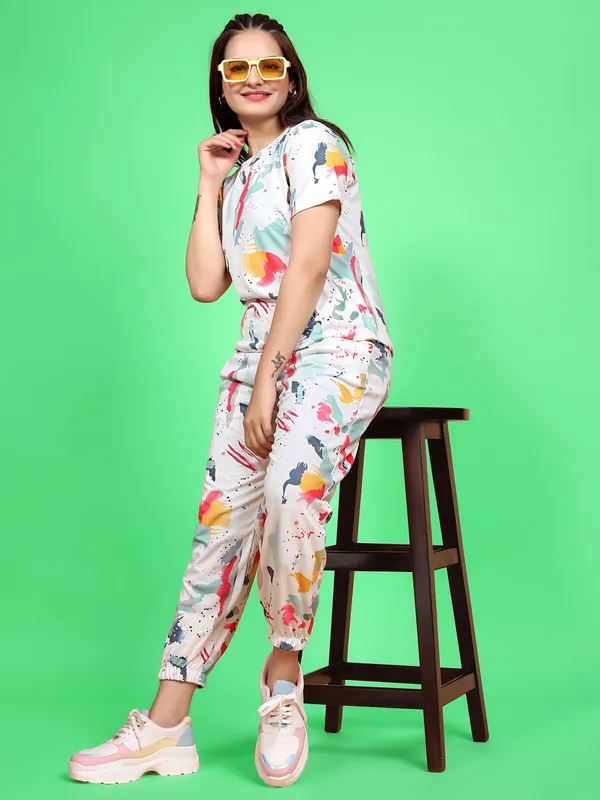 Multi_Colour_Valentino_Elastane_T-Shirt_&_Pyjamas_Set_For_Women_|_Regular_Round_Neck_Short_Sleeve