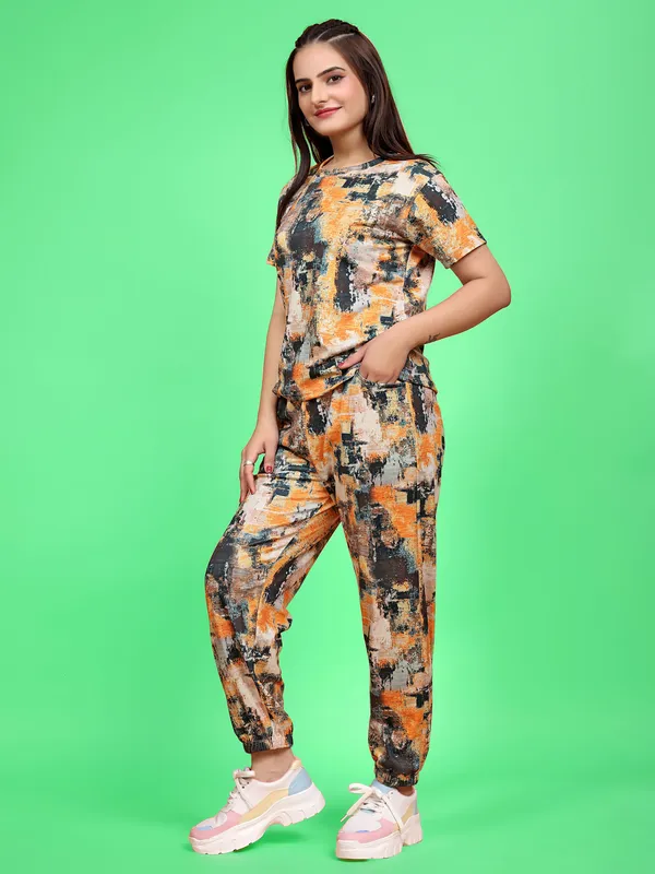 Multi_Colour_Valentino_Elastane_T-Shirt_&_Pyjamas_Set_For_Women_|_Regular_Round_Neck_Short_Sleeve